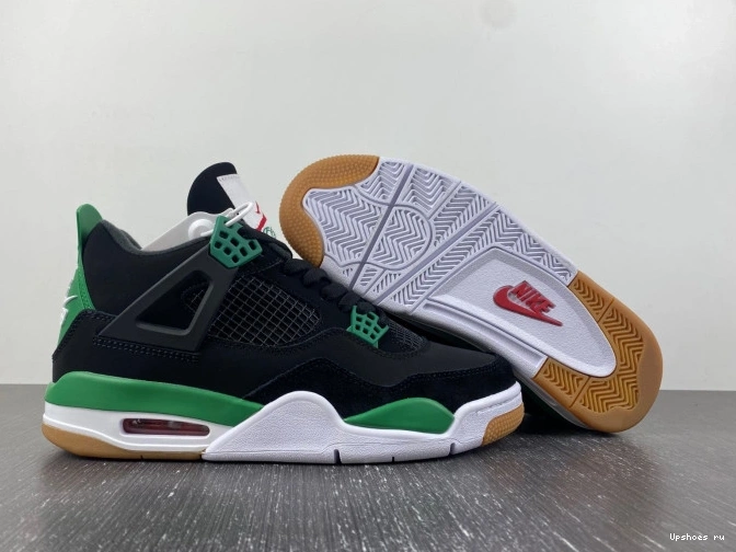 4 DR5415-030 Jordan   Green Retro  SB Black 0102